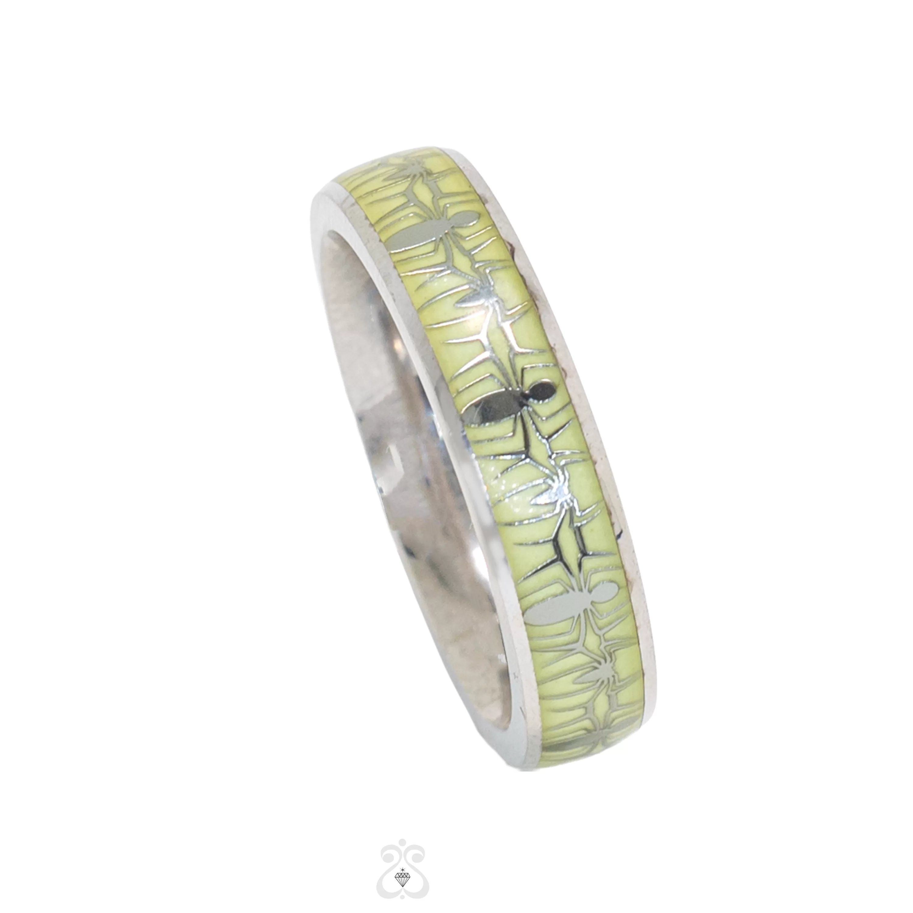 Glow In Dark Spider Ring 
