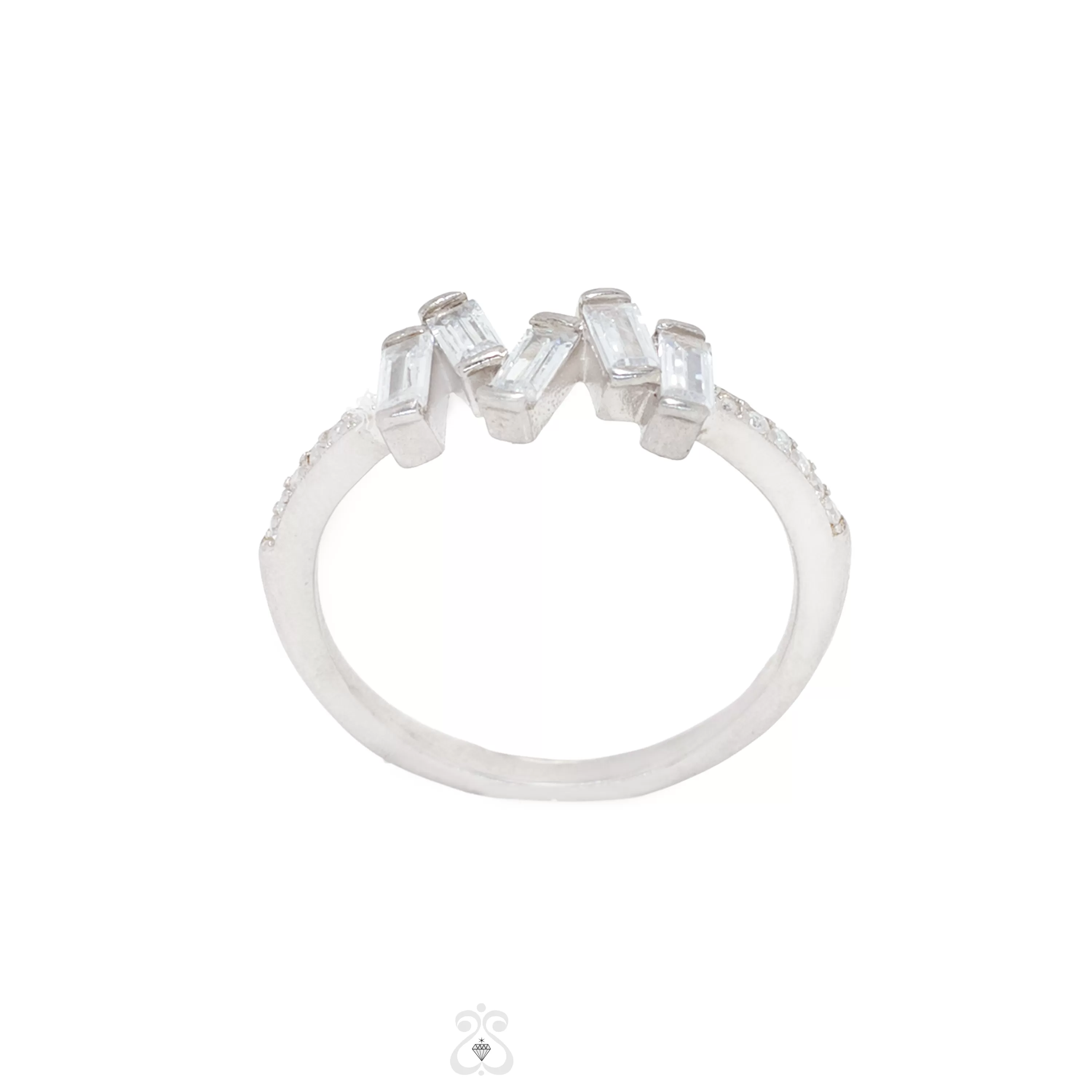 Modern Glint Ring